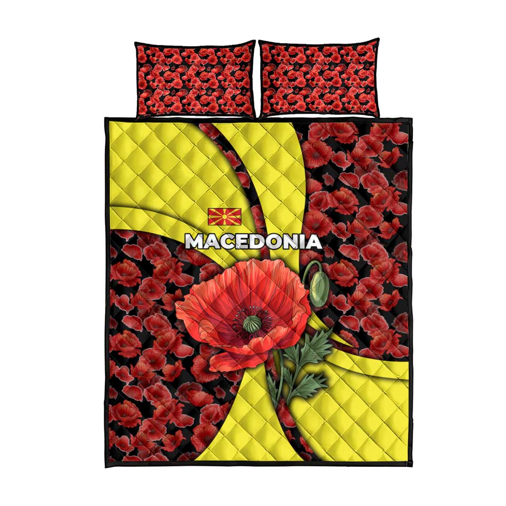 Macedonia Quilt Bed Set with Red Poppy Flower and Curved Panel Design - Wonder Print Shop
