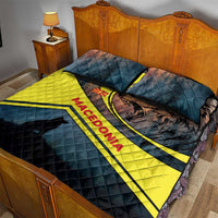 Macedonia Quilt Bed Set with Forest Wolf and Sunset Silhouette Design - Wonder Print Shop