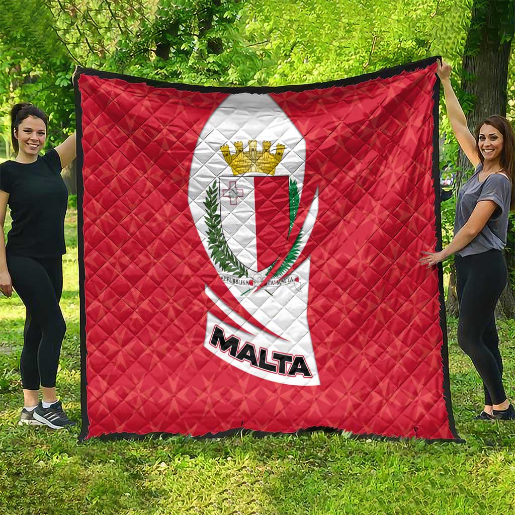 Malta Quilt with Red White Swirl Design - Wonder Print Shop