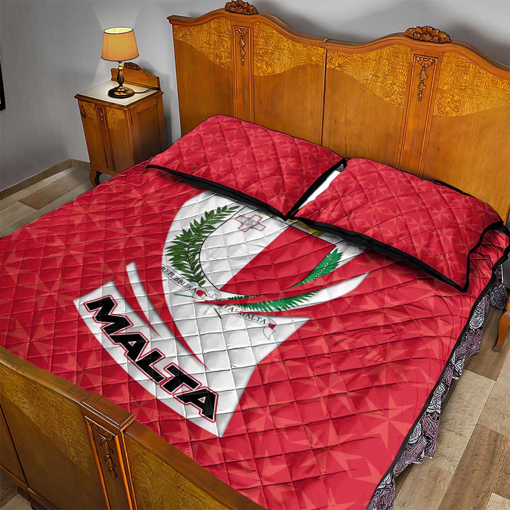 Malta Quilt Bed Set with Red White Swirl Design - Wonder Print Shop