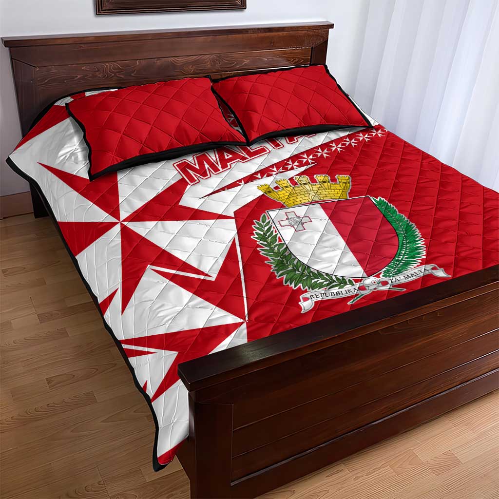 Malta Quilt Bed Set with Red White Starburst Design - Wonder Print Shop