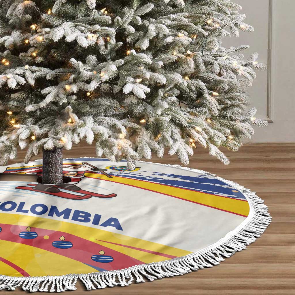 Colombia Christmas Tree Skirt with Santa Skiing Colombian Flag and Holiday Ornament - Wonder Print Shop