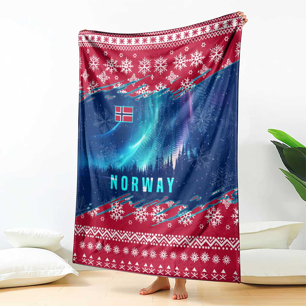 Norway Christmas Blanket with Northern Lights Snowflake Pattern and Nordic Forest - Wonder Print Shop