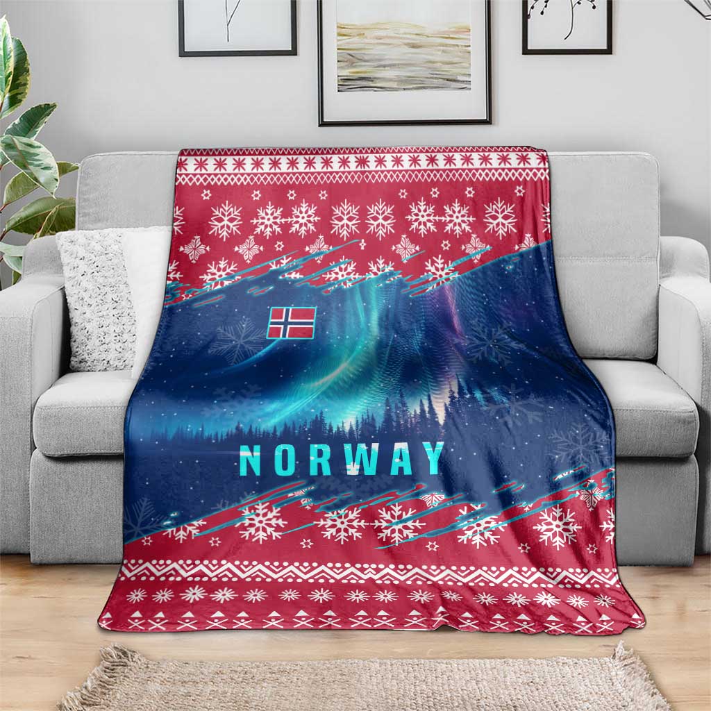 Norway Christmas Blanket with Northern Lights Snowflake Pattern and Nordic Forest - Wonder Print Shop