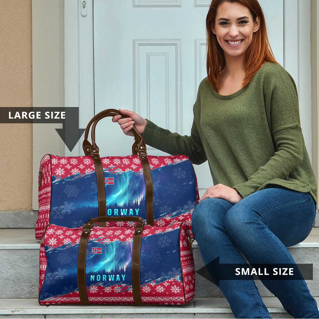 Norway Christmas Travel Bag with Northern Lights Snowflake Pattern and Nordic Forest - Wonder Print Shop