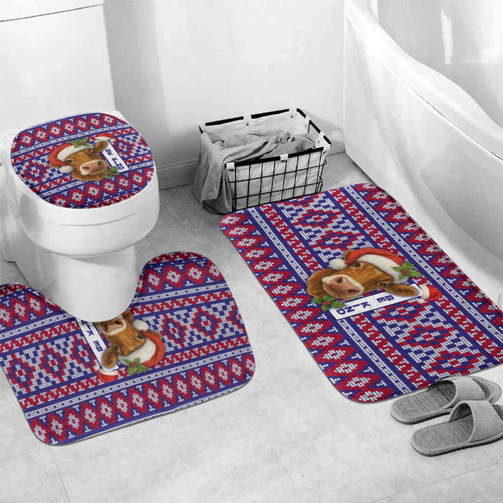 Cow in Santa Hat Be Kind Message Bathroom Set with Red Blue Knit Pattern Design - Wonder Print Shop