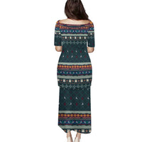 Bernese Mountain Dogs in Holiday Costumes Puletasi with Green Snowflake Pattern Design - Wonder Print Shop