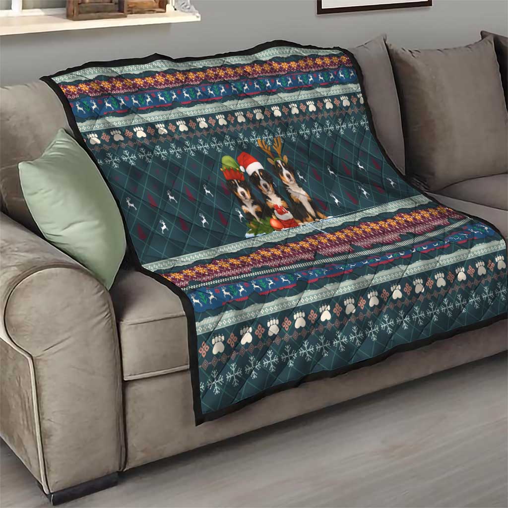 Bernese Mountain Dogs in Holiday Costumes Quilt with Green Snowflake Pattern Design - Wonder Print Shop