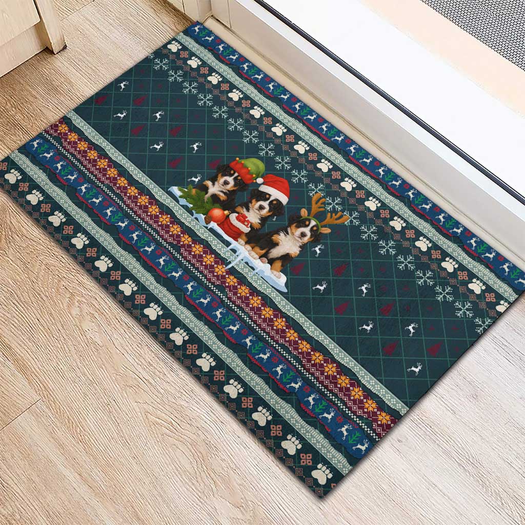 Bernese Mountain Dogs in Holiday Costumes Rubber Doormat with Green Snowflake Pattern Design - Wonder Print Shop