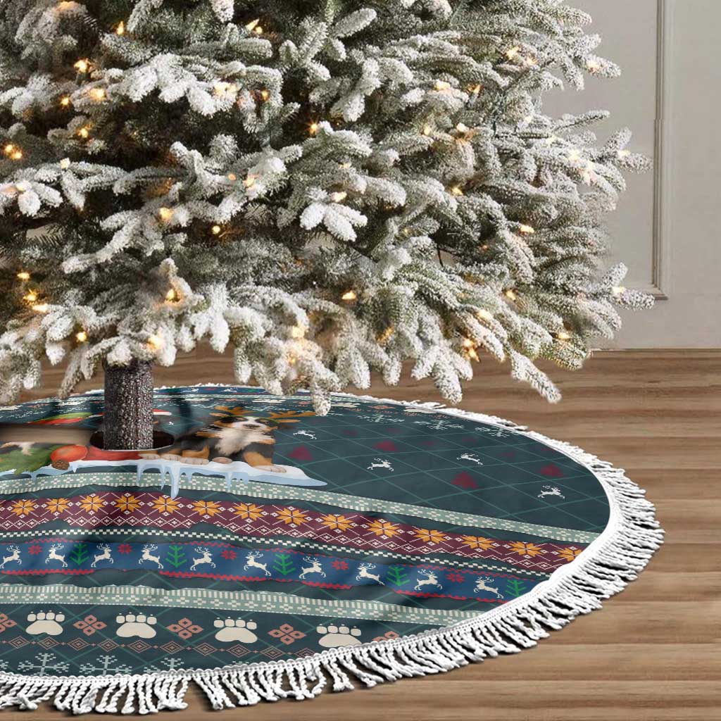 Bernese Mountain Dogs in Holiday Costumes Tree Skirt with Green Snowflake Pattern Design - Wonder Print Shop