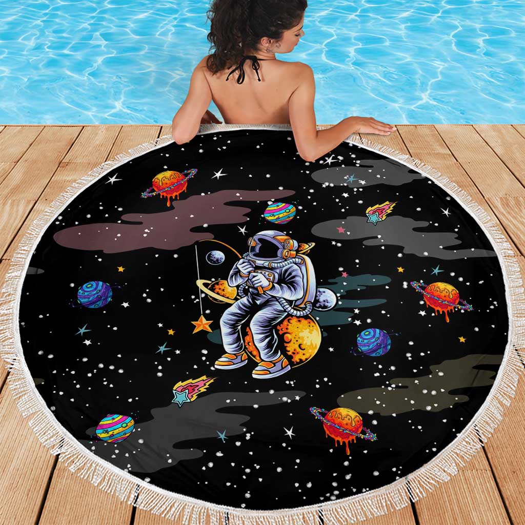 Funny Astronaut Fishing In Space Christmas Beach Blanket Xmas Holiday Patterns - Wonder Print Shop
