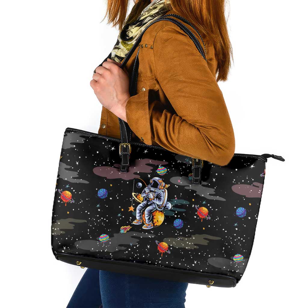 Funny Astronaut Fishing In Space Christmas Leather Tote Bag Xmas Holiday Patterns - Wonder Print Shop