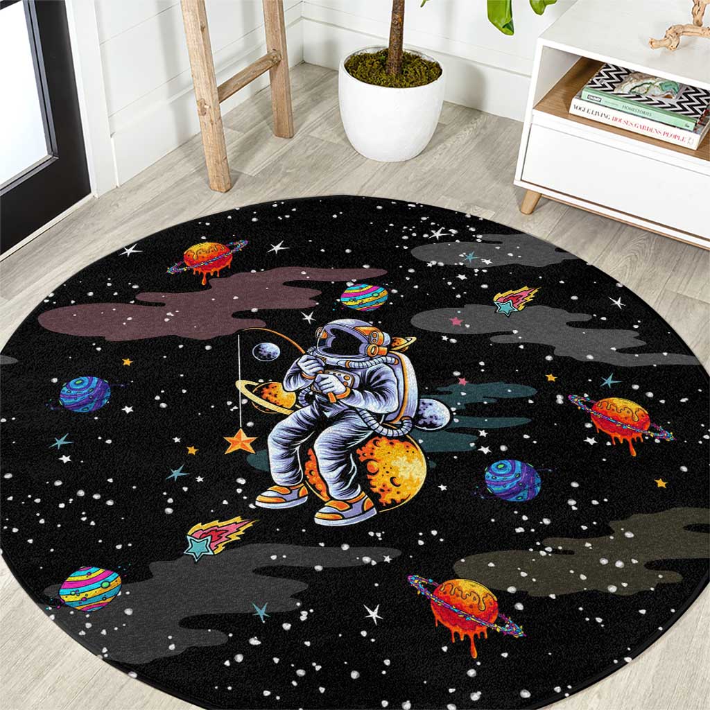 Funny Astronaut Fishing In Space Christmas Round Carpet Xmas Holiday Patterns - Wonder Print Shop