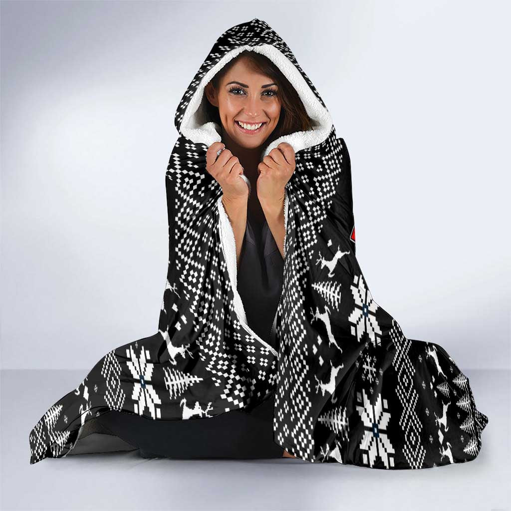 Chillin With My Snowmies Christmas Hooded Blanket Xmas Holiday Patterns - Wonder Print Shop