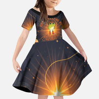 Grumpy Frog Kid Short Sleeve Dress with Refuse to Study Quote and Starburst Pattern