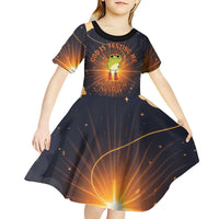 Grumpy Frog Kid Short Sleeve Dress with Refuse to Study Quote and Starburst Pattern