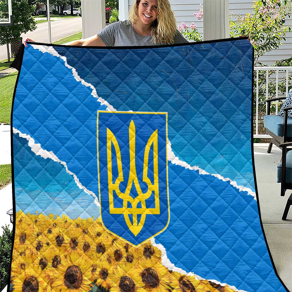 Ukraine Pride Quilt Map, Flag & Tryzub with Sunflower Field Patriotic