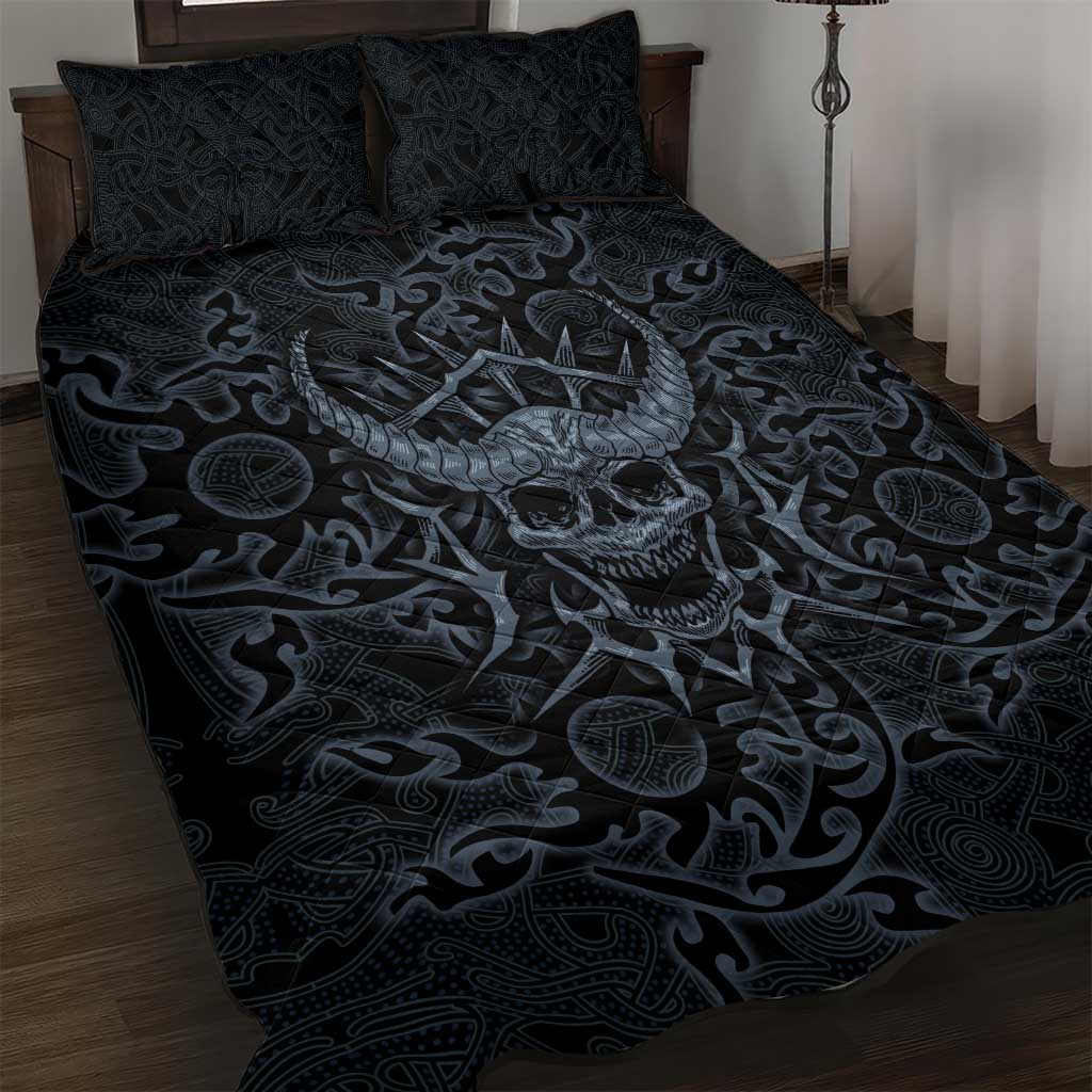 Viking Horned Skull and Raven Emblem Quilt Bed Set Dark Nordic Tribal Grunge Illustration