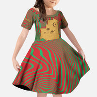 Mauritania Family Matching Off The Shoulder Long Sleeve Dress and Hawaiian Shirt with Desert Camel Crescent Moon and Palm Tree Graphic in Red Green Gold Pattern