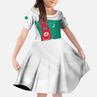 Turkmenistan Flag Family Matching Off Shoulder Maxi Dress and Hawaiian Shirt with National Emblem and Carpet Stripe Design