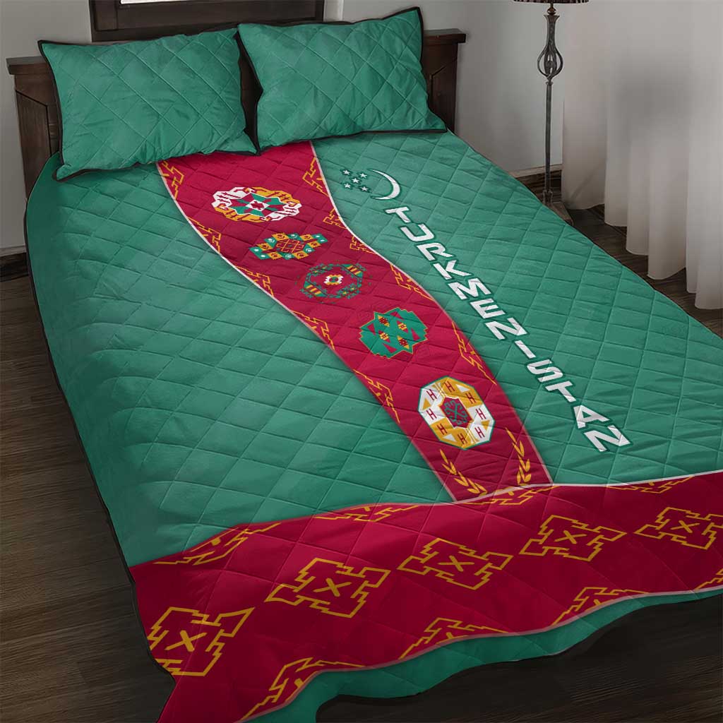 Turkmenistan National Symbols Quilt Bed Set with Crescent Moon, Stars, and Traditional Carpet Pattern Design