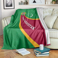 Turkmenistan Green Blanket with Crescent Moon and State Emblem Design