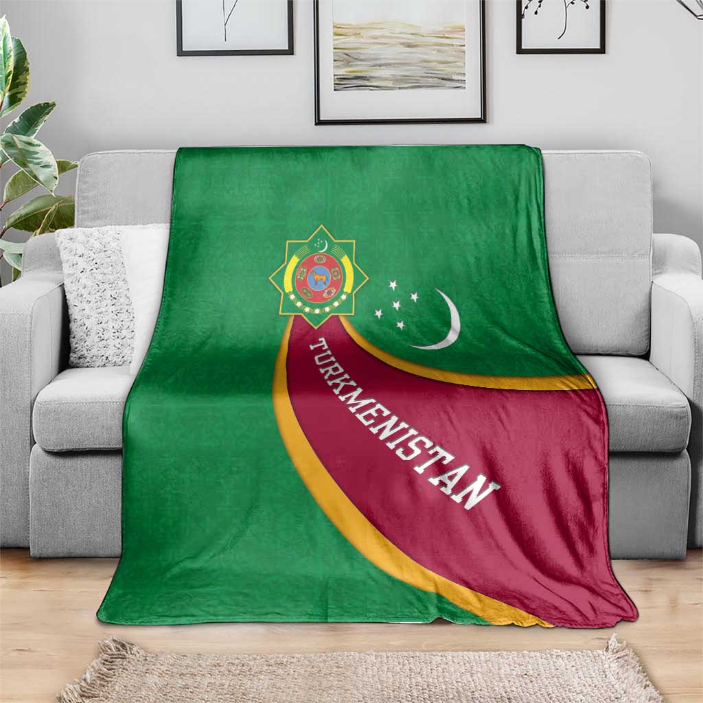 Turkmenistan Green Blanket with Crescent Moon and State Emblem Design