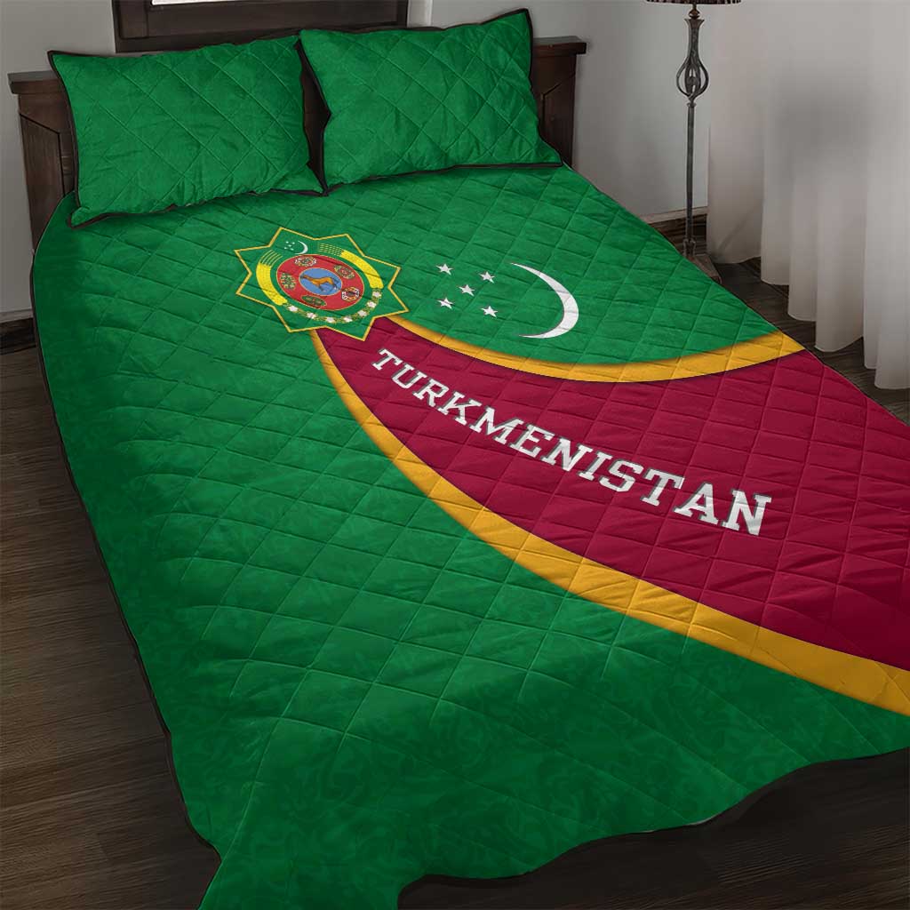 Turkmenistan Green Quilt Bed Set with Crescent Moon and State Emblem Design