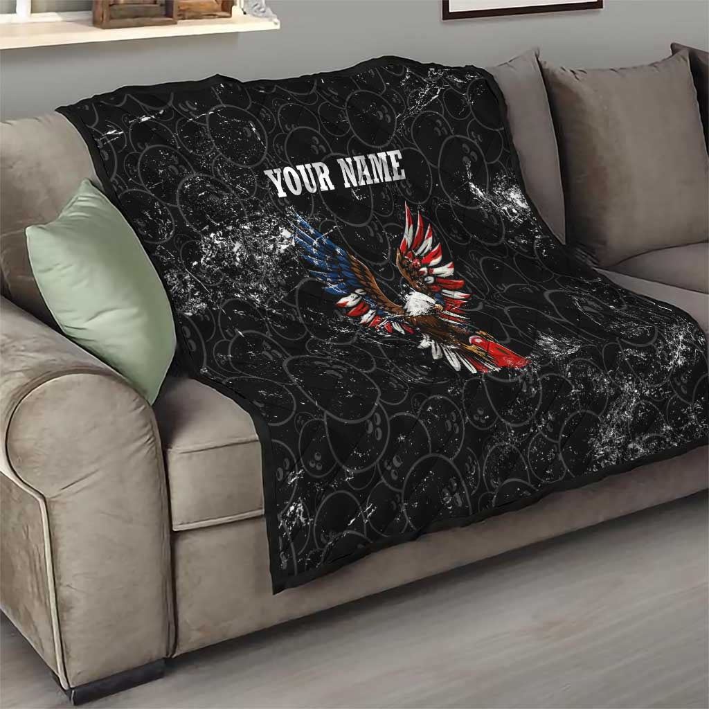 American Eagle Bowling Quilt with Distressed Flag and Grunge Pattern in Red White and Blue - Wonder Print Shop