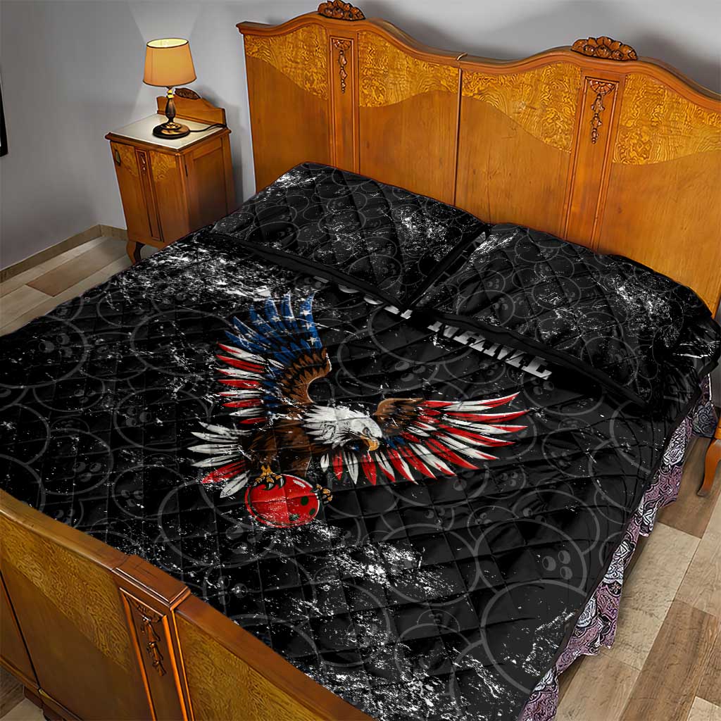 American Eagle Bowling Quilt Bed Set with Distressed Flag and Grunge Pattern in Red White and Blue - Wonder Print Shop