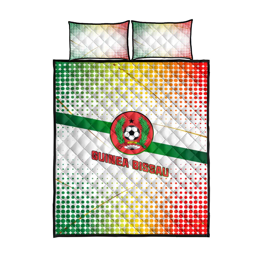 Guinea Bissau Quilt Bed Set with White Green Red Gradient Design - Wonder Print Shop
