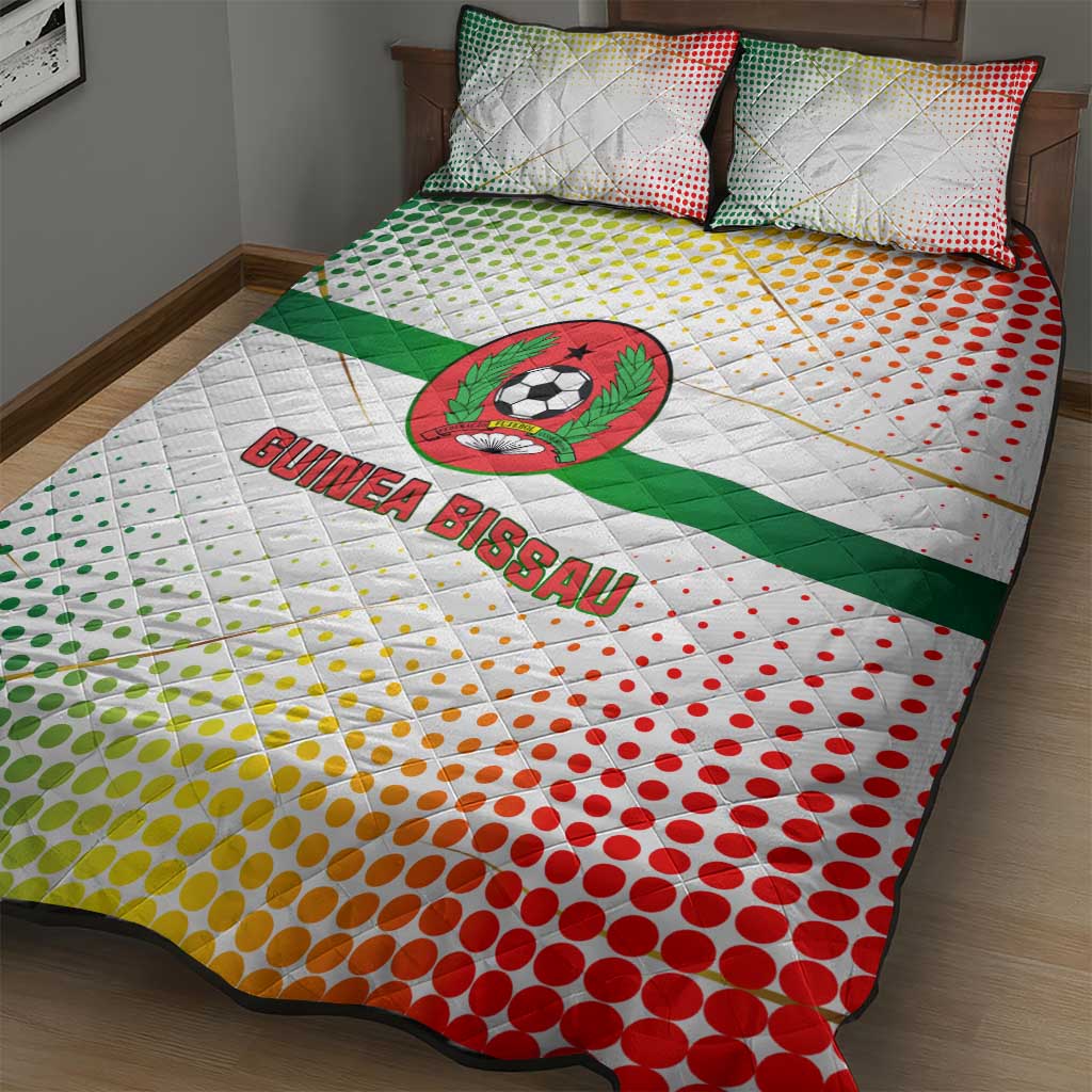 Guinea Bissau Quilt Bed Set with White Green Red Gradient Design - Wonder Print Shop