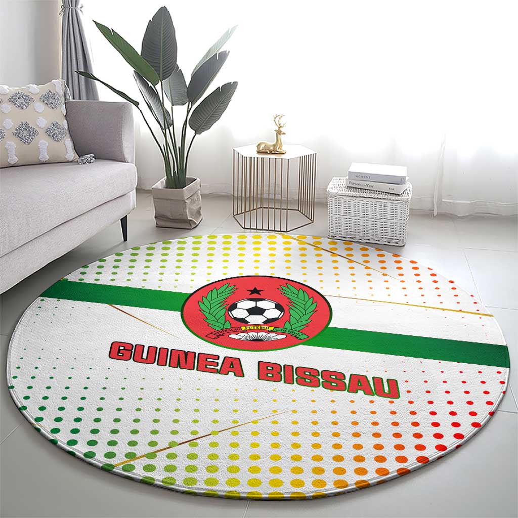 Guinea Bissau Round Carpet with White Green Red Gradient Design - Wonder Print Shop