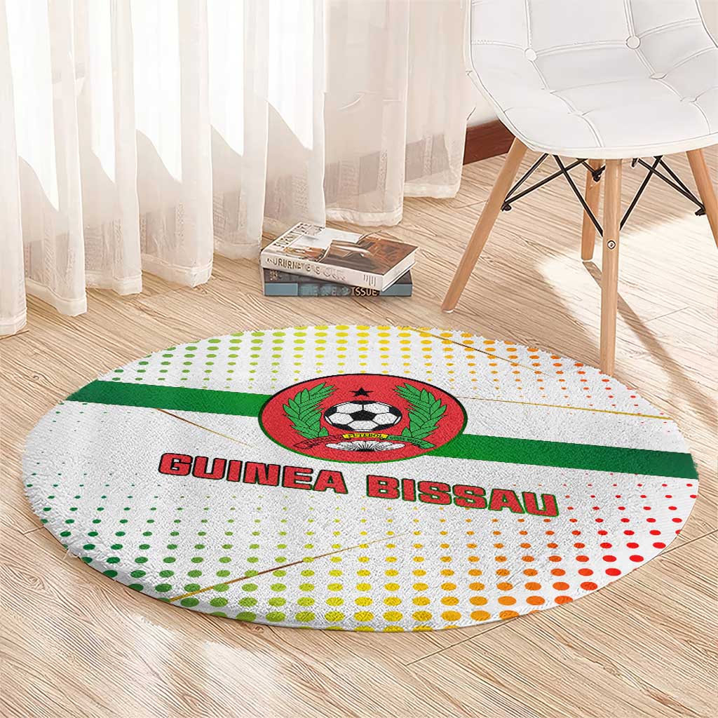 Guinea Bissau Round Carpet with White Green Red Gradient Design - Wonder Print Shop