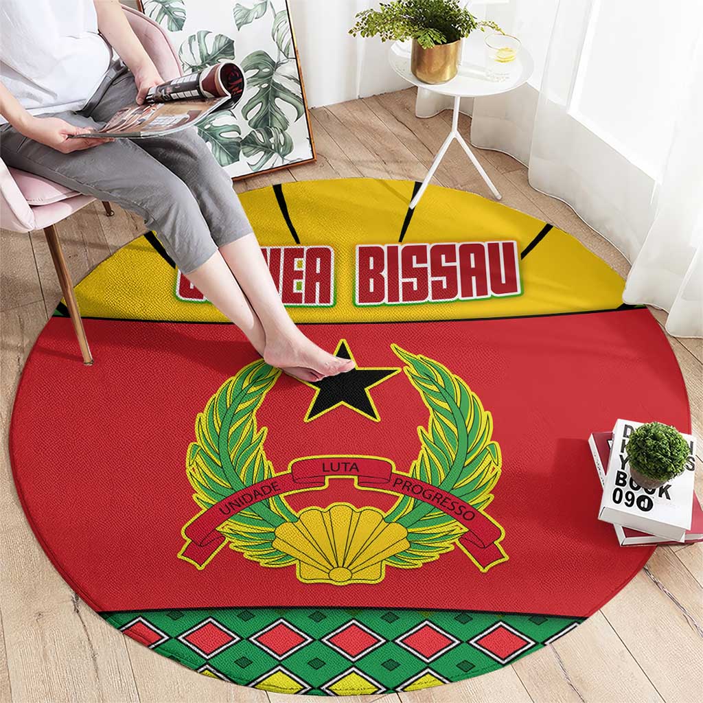 Guinea Bissau Round Carpet with Red Yellow Green Geometric Design - Wonder Print Shop