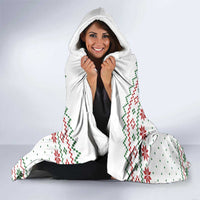Mexico Christmas Hooded Blanket with Piñata Star Design and Red Green Snowflake Pattern - Wonder Print Shop