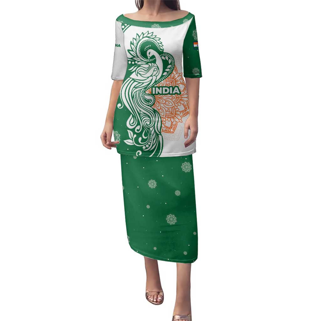 India Christmas Family Matching Puletasi and Hawaiian Shirt with Peacock Mandala Pattern and Tricolor Design - Wonder Print Shop