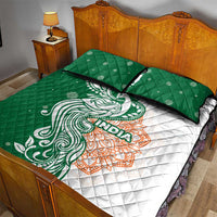 India Christmas Quilt Bed Set with Peacock Mandala Pattern and Tricolor Design - Wonder Print Shop