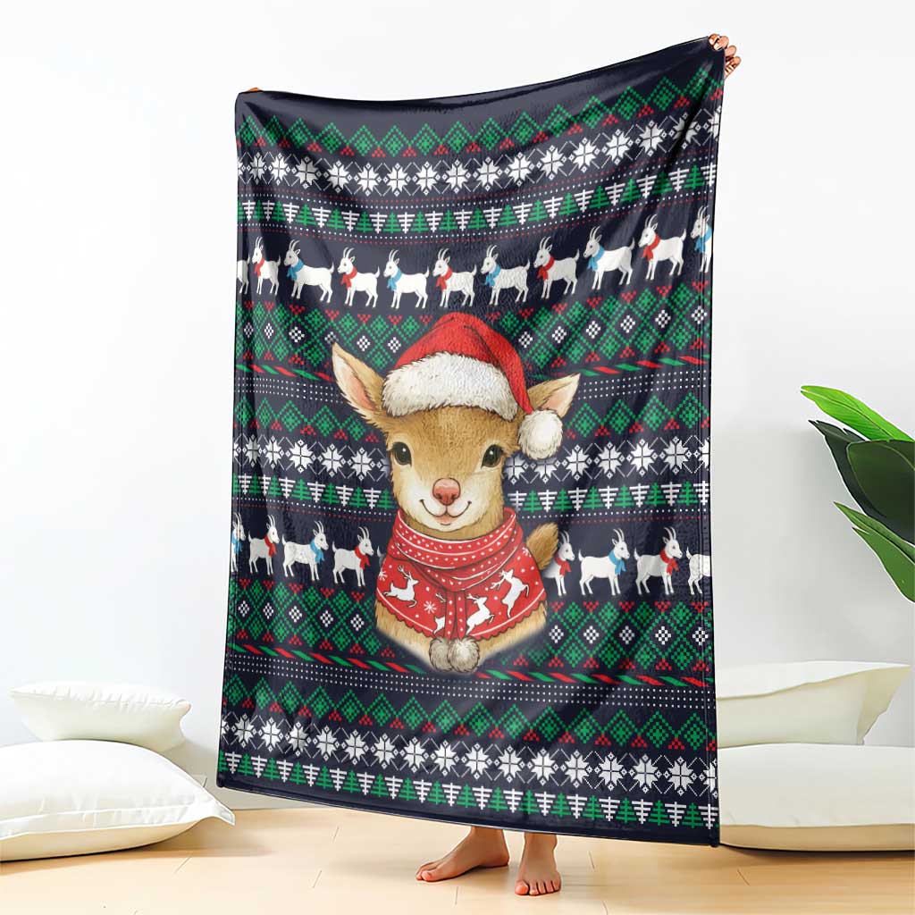 Cute Reindeer in Santa Hat Blanket with Red Green Snowflake Knit Pattern Design - Wonder Print Shop