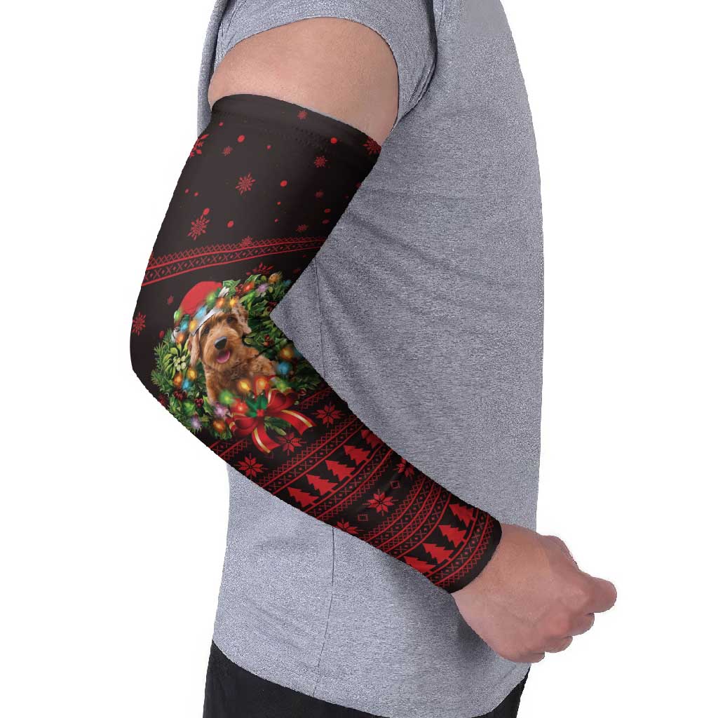 Wreath and Santa Dog in Red Arm Sleeves with Black Holiday Pattern Design - Wonder Print Shop