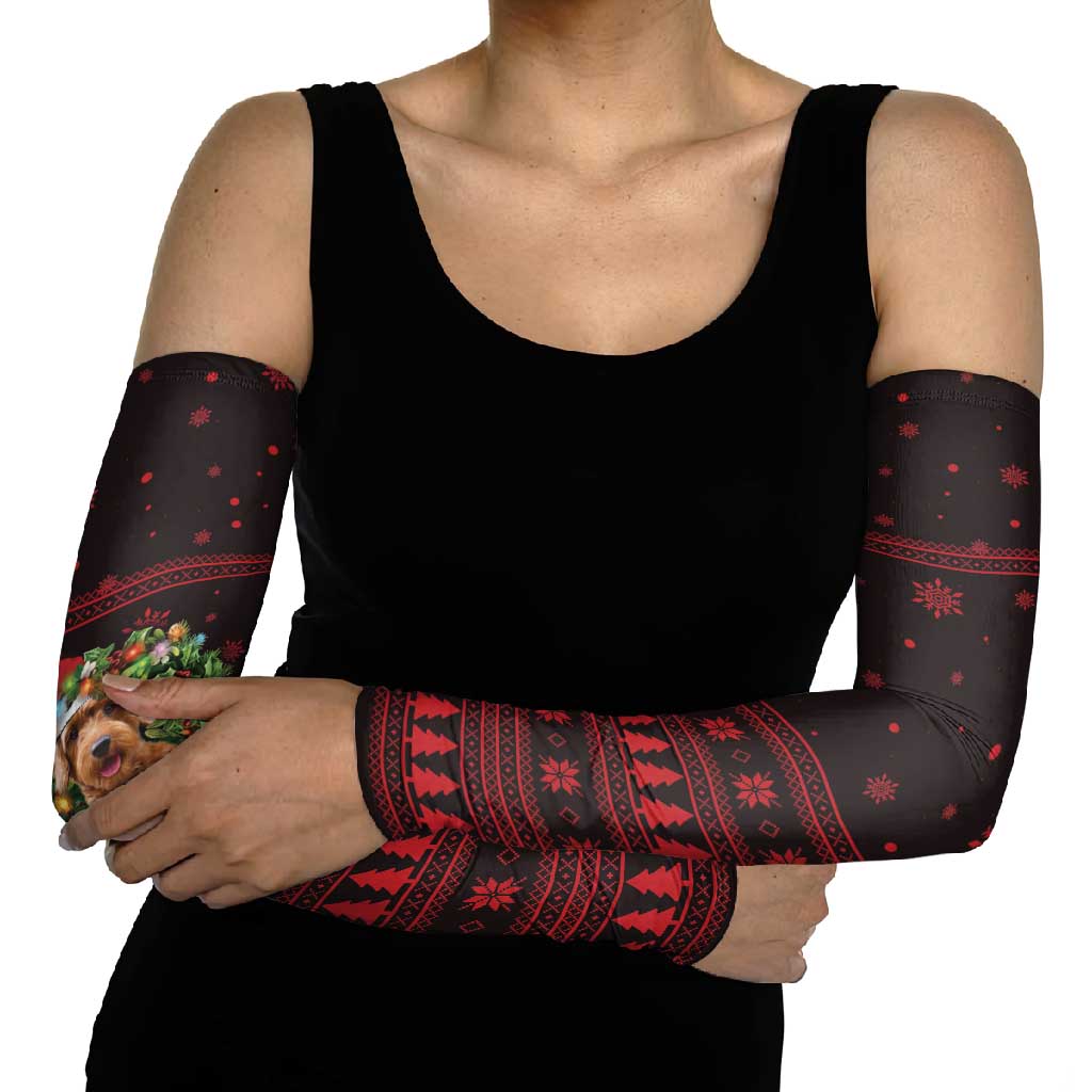 Wreath and Santa Dog in Red Arm Sleeves with Black Holiday Pattern Design - Wonder Print Shop