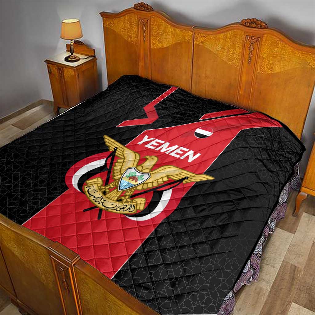 Yemen Eagle Emblem Quilt with National Flag and Map Design