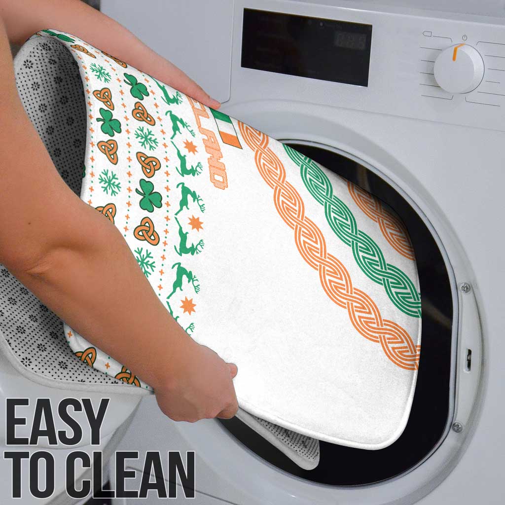 Ireland Christmas Bathroom Set with Celtic Knot Shamrock and Tricolor Holiday Pattern - Wonder Print Shop