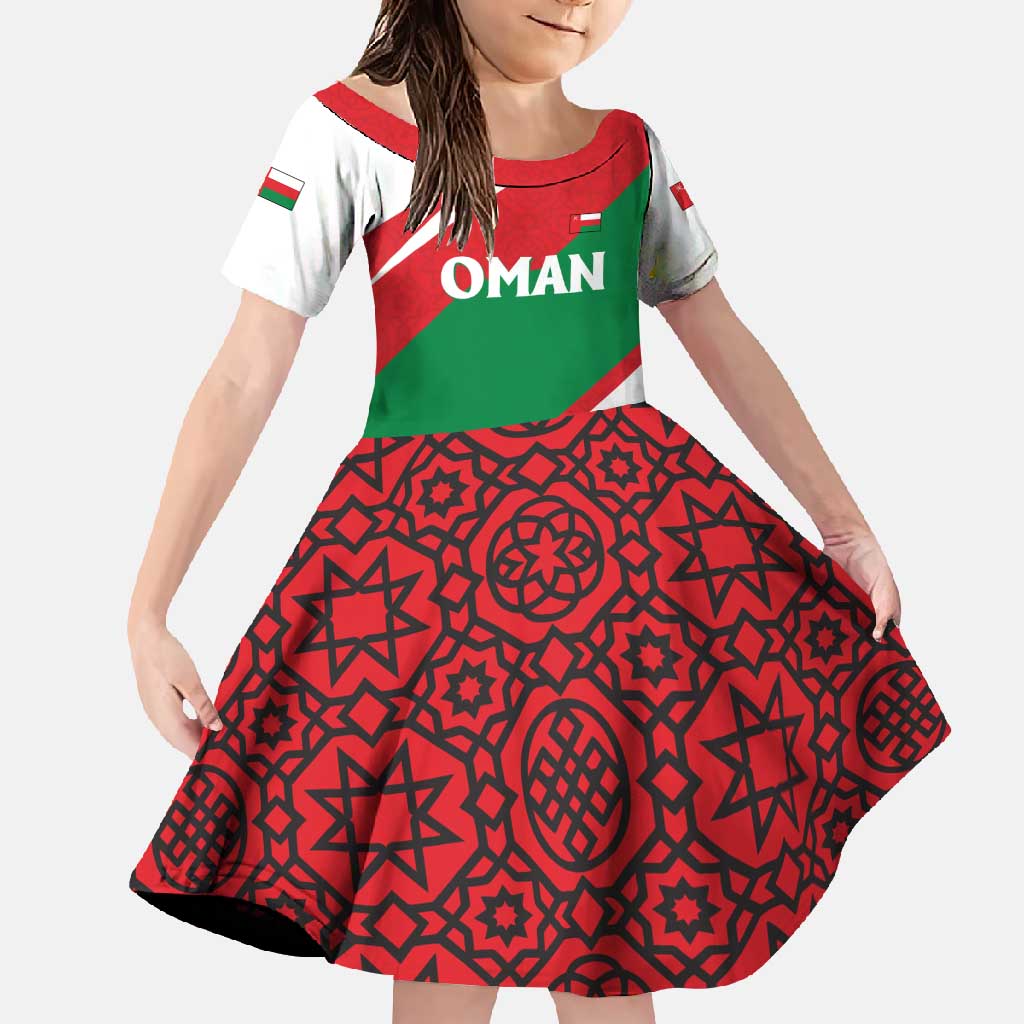 Oman Family Matching Off Shoulder Maxi Dress and Hawaiian Shirt with National Flag Colors and Falcon Soaring Graphic Design