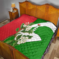 Oman Quilt with White Blossom Floral Design and National Flag Colors