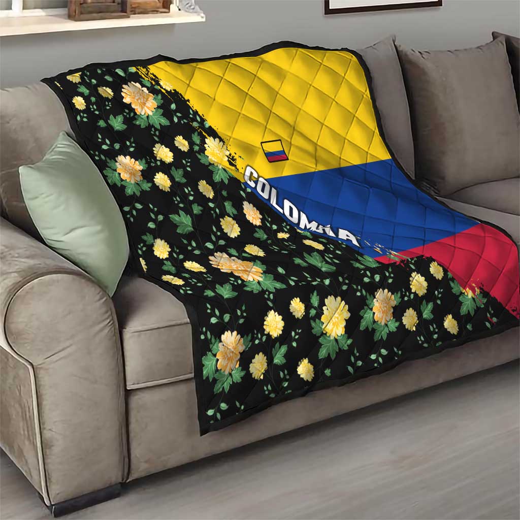 Colombia Yellow Flower Pattern Quilt with Flag Colors and Floree de Libertad Design - Wonder Print Shop