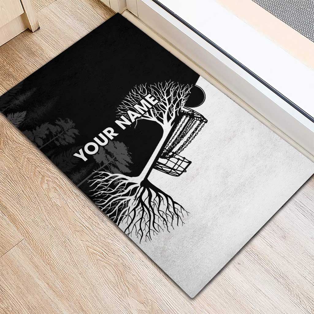 Black and White Disc Golf Tree Graphic Rubber Doormat with Roots Silhouette and Custom Name Design - Wonder Print Shop