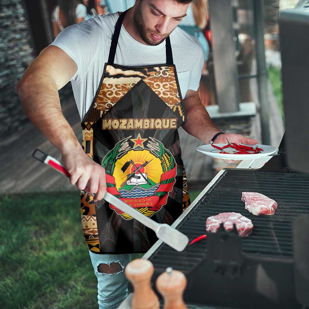 Mozambique Apron with Black Brown Tribal Design and National Emblem - Wonder Print Shop