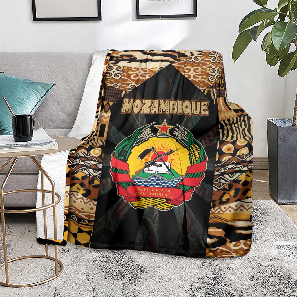 Mozambique Blanket with Black Brown Tribal Design and National Emblem - Wonder Print Shop
