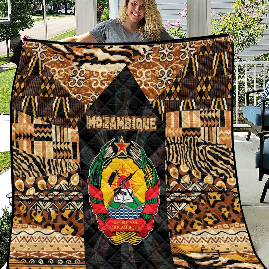 Mozambique Quilt with Black Brown Tribal Design and National Emblem - Wonder Print Shop